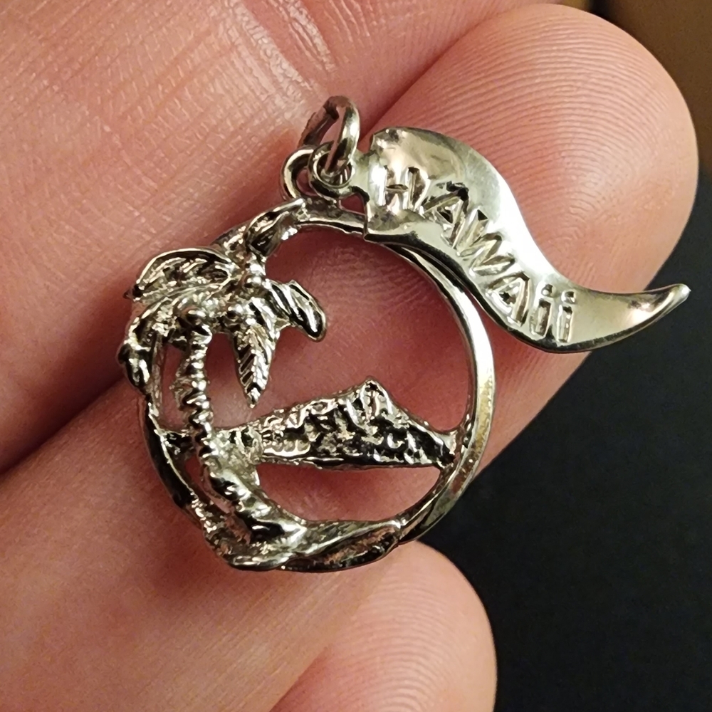 Hawaii Palm Tree 925 Sterling silver charm pendant​
